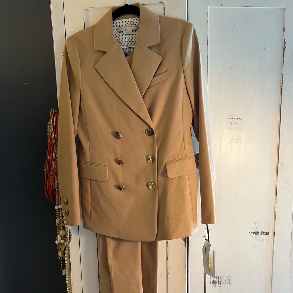 W by Worth Tan Business Suit (Blazer and Pantsuit)